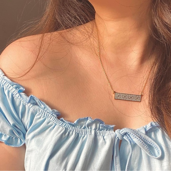 Hmong embroidery necklace - Picture 4 of 4